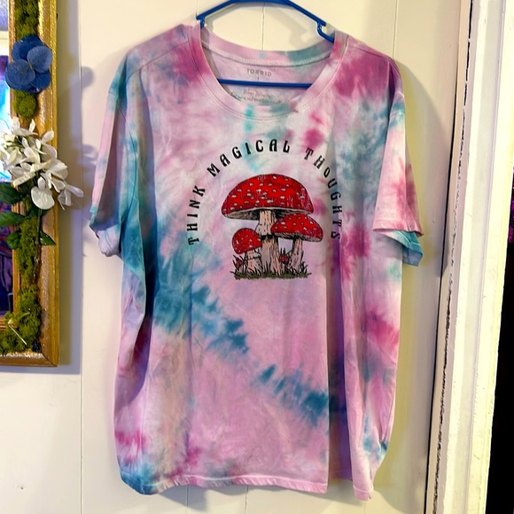 torrid Tops - Mushroom Tye Dye